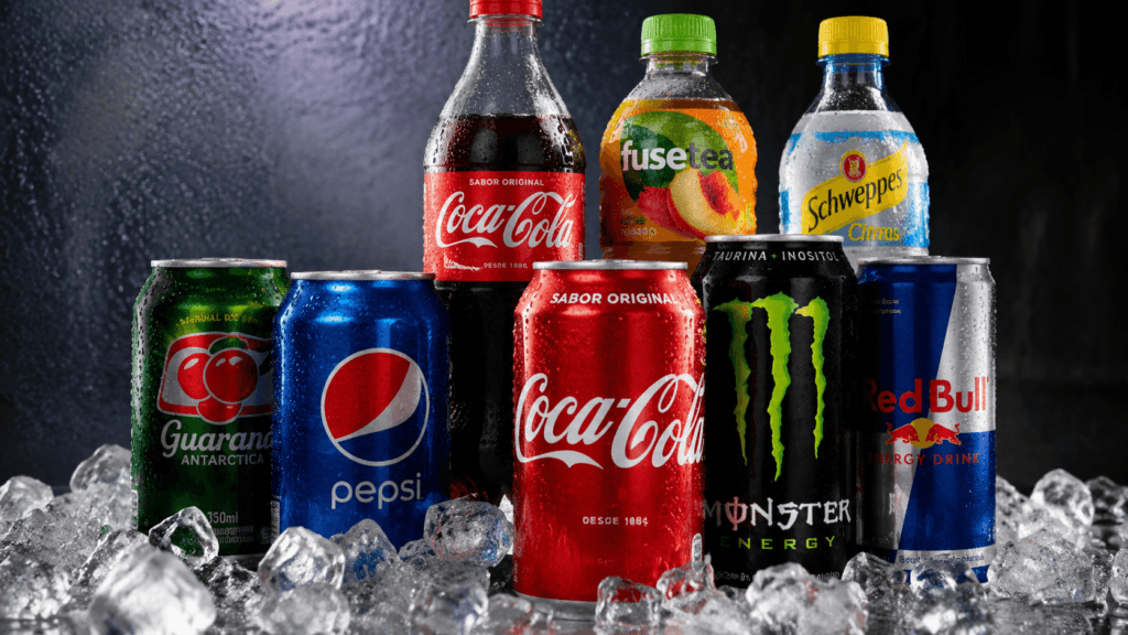 ata de refrigerante com açúcar líquido que prejudica o sono e a dieta.